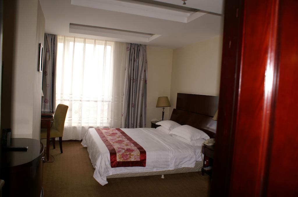 Weigela Park Hotel Dalian Oda fotoğraf